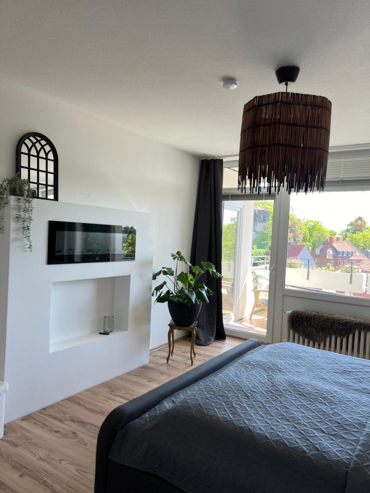 Up Wulkje21 Neu Renovierte Wohnung Mit Pkw Stellplatz Emden Esterno foto